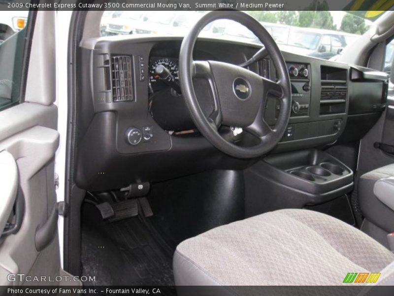 Summit White / Medium Pewter 2009 Chevrolet Express Cutaway 3500 Commercial Moving Van