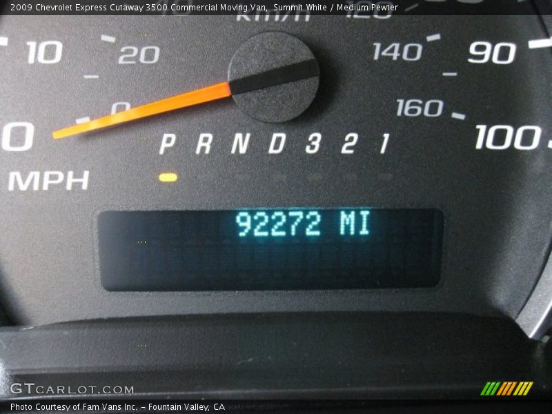 Summit White / Medium Pewter 2009 Chevrolet Express Cutaway 3500 Commercial Moving Van