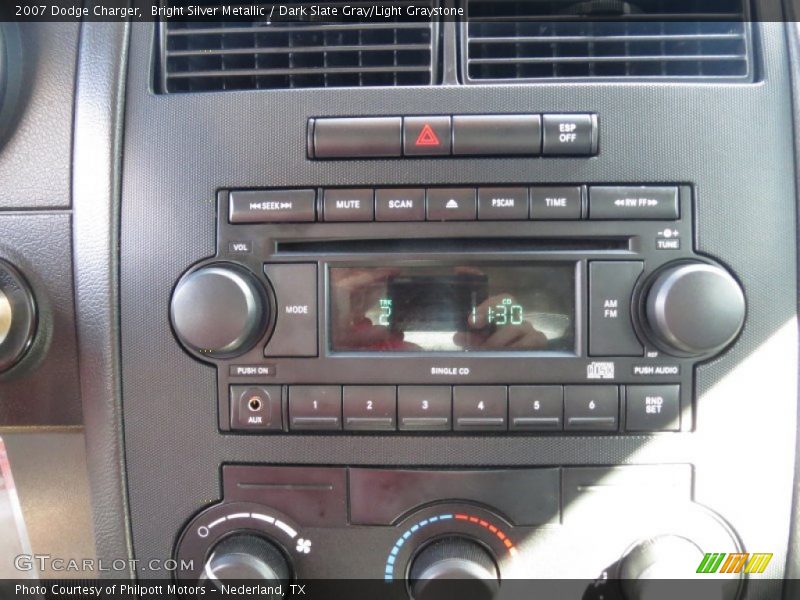 Bright Silver Metallic / Dark Slate Gray/Light Graystone 2007 Dodge Charger