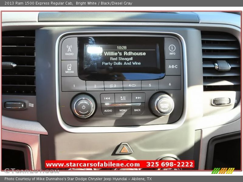 Bright White / Black/Diesel Gray 2013 Ram 1500 Express Regular Cab