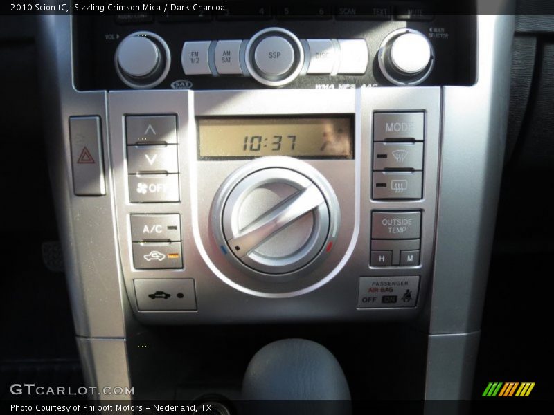 Sizzling Crimson Mica / Dark Charcoal 2010 Scion tC