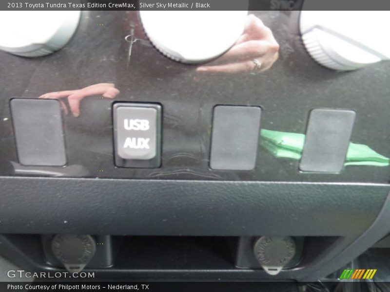 Silver Sky Metallic / Black 2013 Toyota Tundra Texas Edition CrewMax