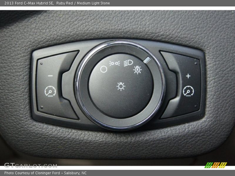 Controls of 2013 C-Max Hybrid SE