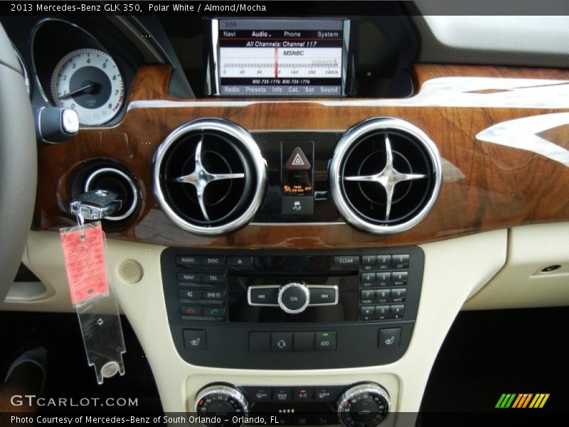Polar White / Almond/Mocha 2013 Mercedes-Benz GLK 350