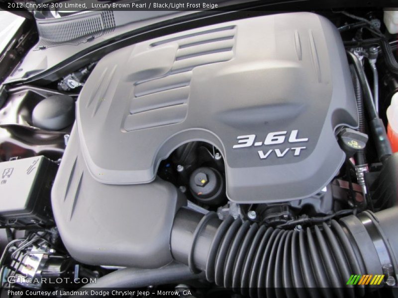 Luxury Brown Pearl / Black/Light Frost Beige 2012 Chrysler 300 Limited