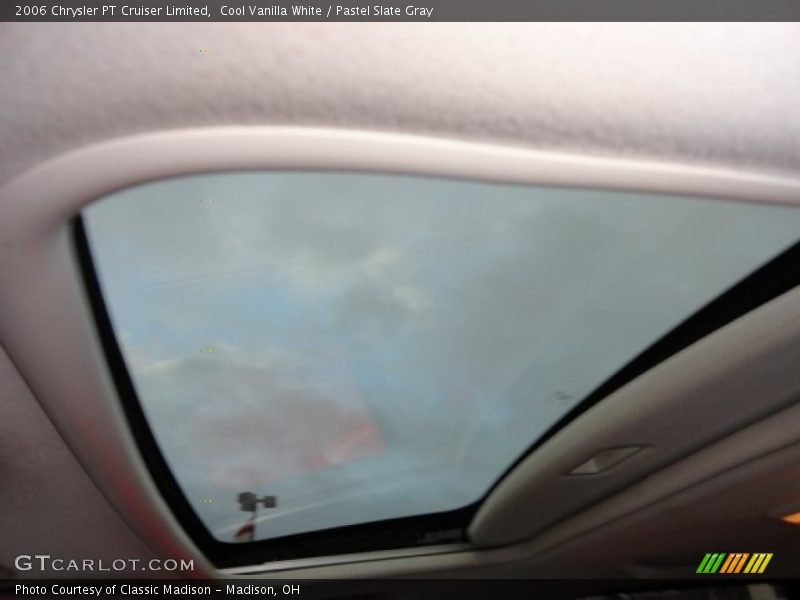Cool Vanilla White / Pastel Slate Gray 2006 Chrysler PT Cruiser Limited