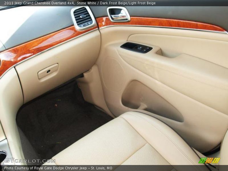 Stone White / Dark Frost Beige/Light Frost Beige 2011 Jeep Grand Cherokee Overland 4x4