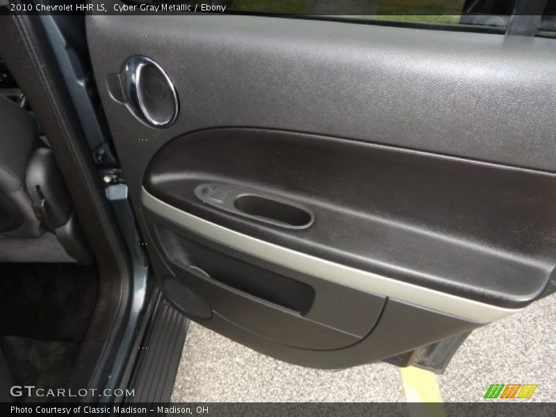Cyber Gray Metallic / Ebony 2010 Chevrolet HHR LS