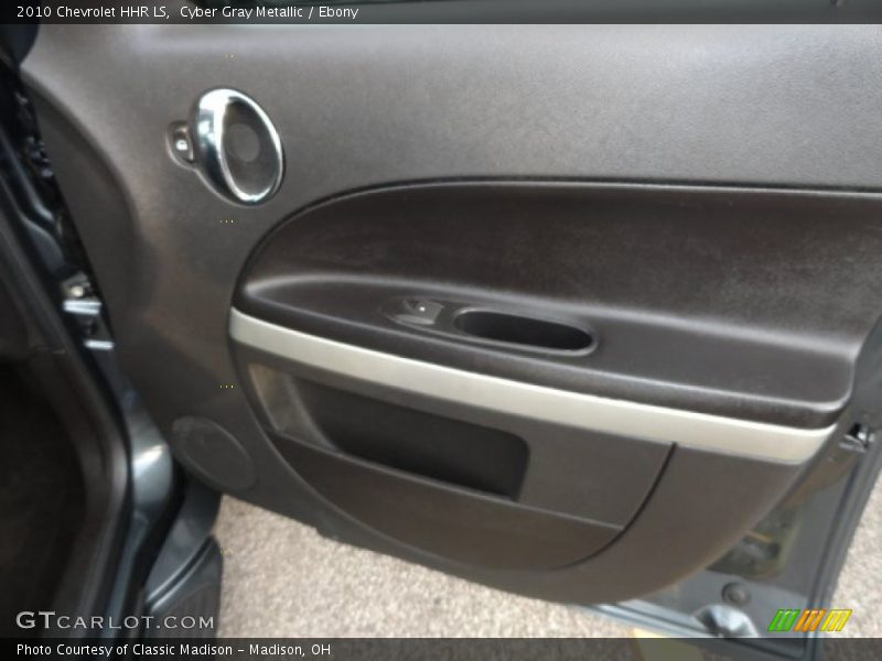 Cyber Gray Metallic / Ebony 2010 Chevrolet HHR LS