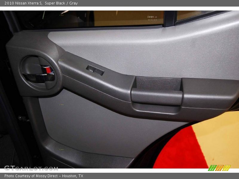 Super Black / Gray 2010 Nissan Xterra S