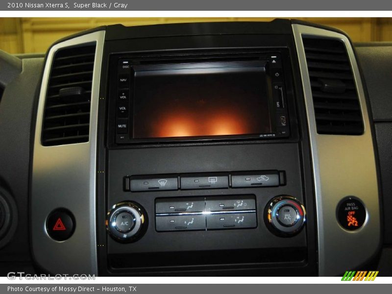 Super Black / Gray 2010 Nissan Xterra S