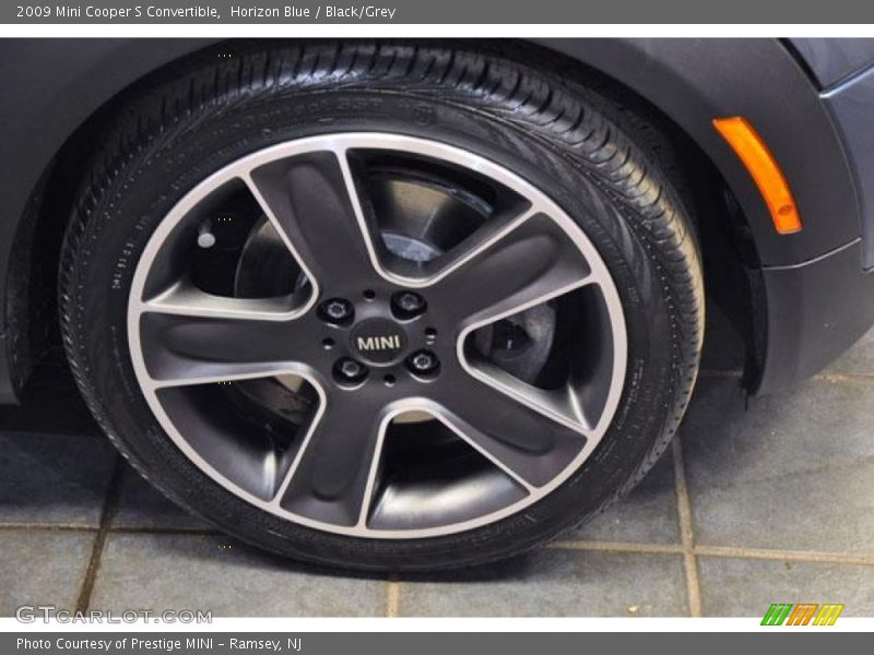 Horizon Blue / Black/Grey 2009 Mini Cooper S Convertible