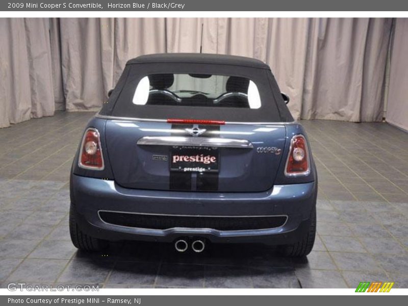 Horizon Blue / Black/Grey 2009 Mini Cooper S Convertible