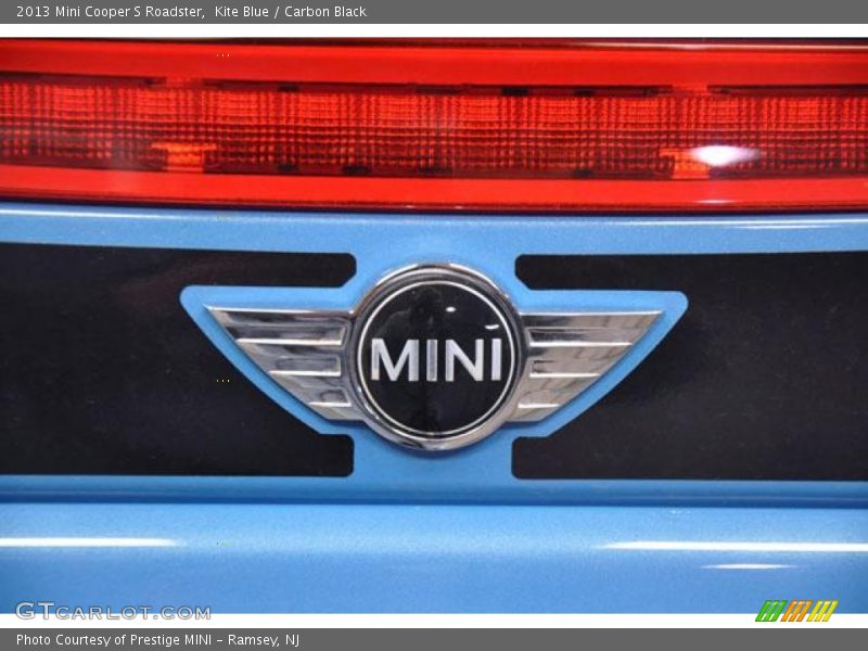  2013 Cooper S Roadster Logo