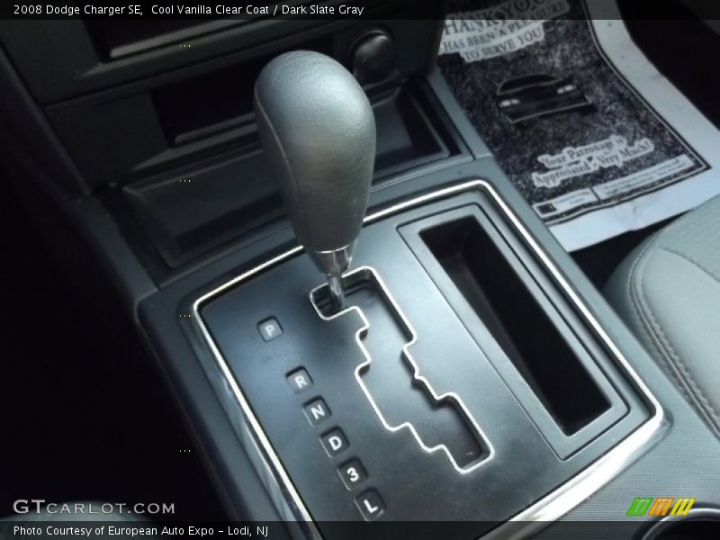 Cool Vanilla Clear Coat / Dark Slate Gray 2008 Dodge Charger SE