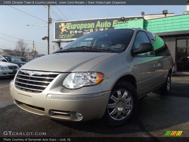 Linen Gold Metallic / Dark Khaki/Light Graystone 2005 Chrysler Town & Country Limited