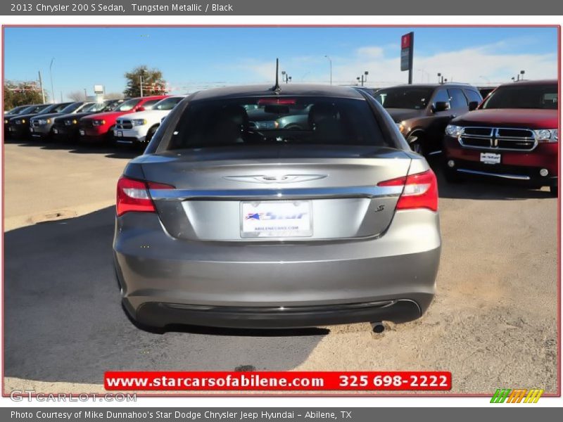 Tungsten Metallic / Black 2013 Chrysler 200 S Sedan