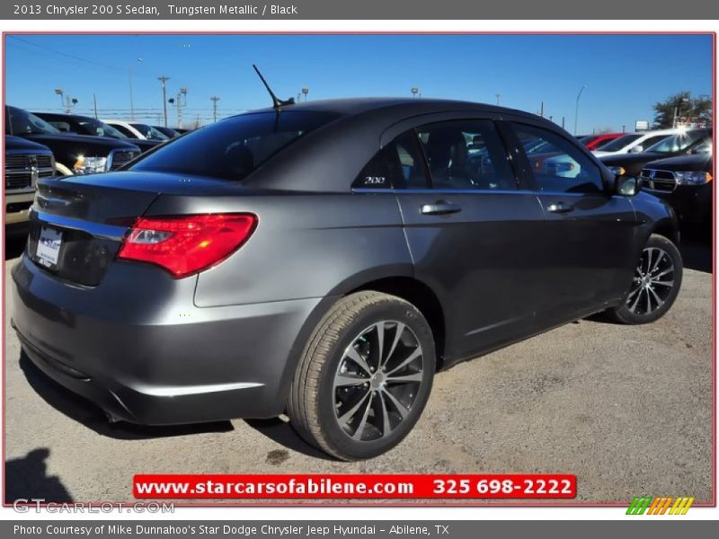 Tungsten Metallic / Black 2013 Chrysler 200 S Sedan