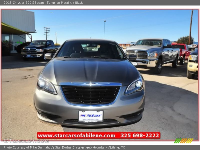 Tungsten Metallic / Black 2013 Chrysler 200 S Sedan
