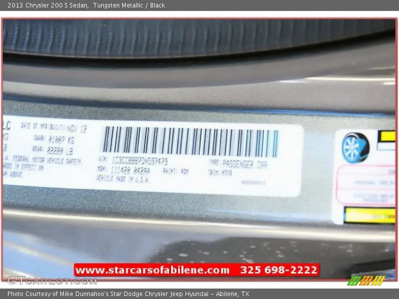 Tungsten Metallic / Black 2013 Chrysler 200 S Sedan