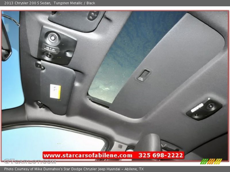 Tungsten Metallic / Black 2013 Chrysler 200 S Sedan
