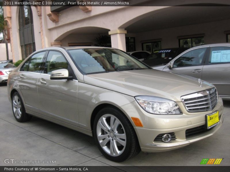 Pearl Beige Metallic / Almond/Mocha 2011 Mercedes-Benz C 300 Luxury