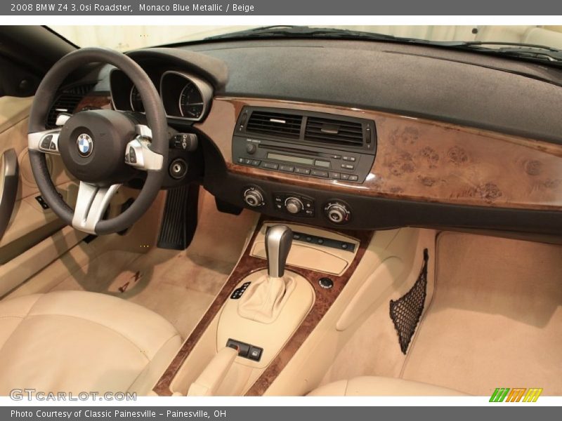 Dashboard of 2008 Z4 3.0si Roadster