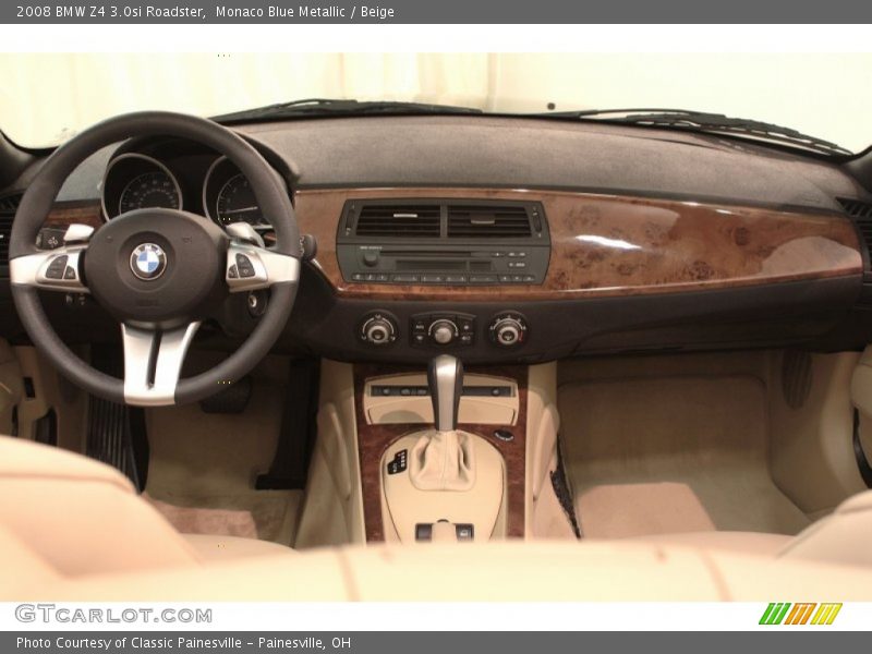 Dashboard of 2008 Z4 3.0si Roadster