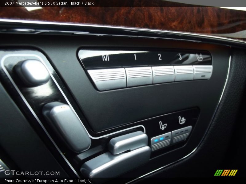 Black / Black 2007 Mercedes-Benz S 550 Sedan