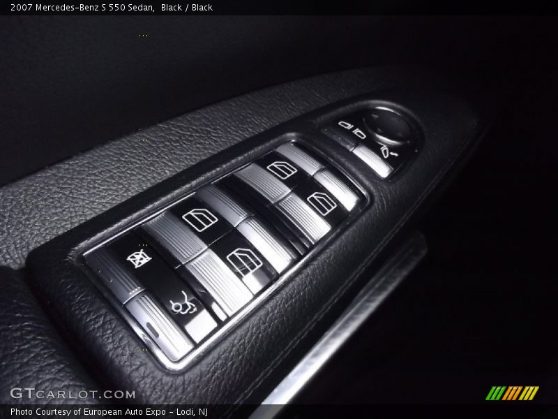 Black / Black 2007 Mercedes-Benz S 550 Sedan