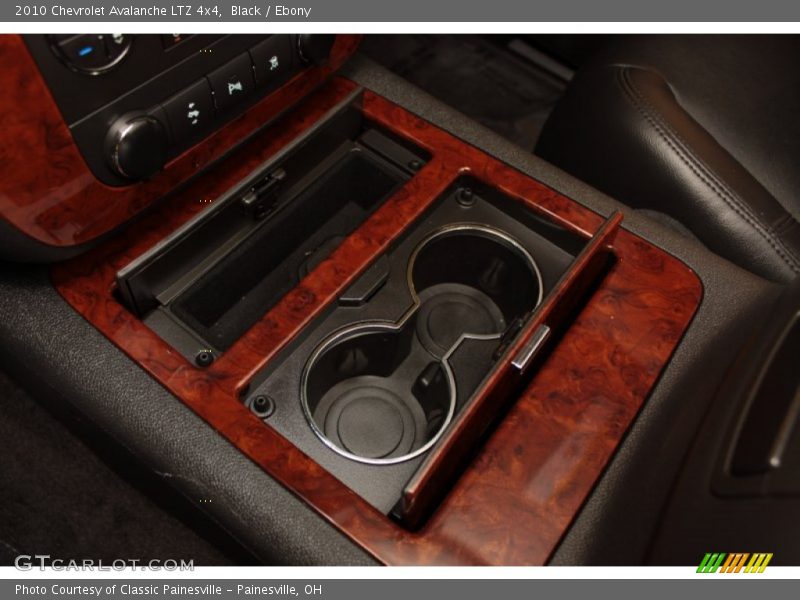 Black / Ebony 2010 Chevrolet Avalanche LTZ 4x4