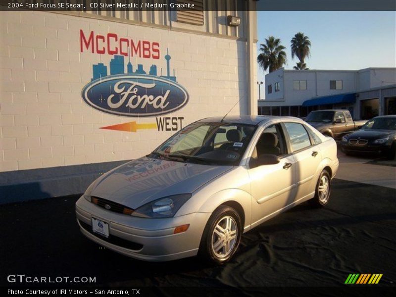 CD Silver Metallic / Medium Graphite 2004 Ford Focus SE Sedan