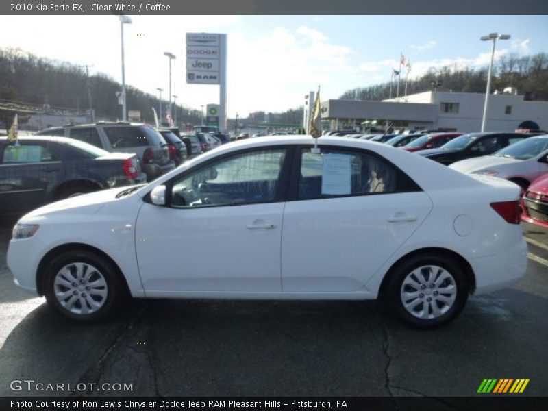 Clear White / Coffee 2010 Kia Forte EX