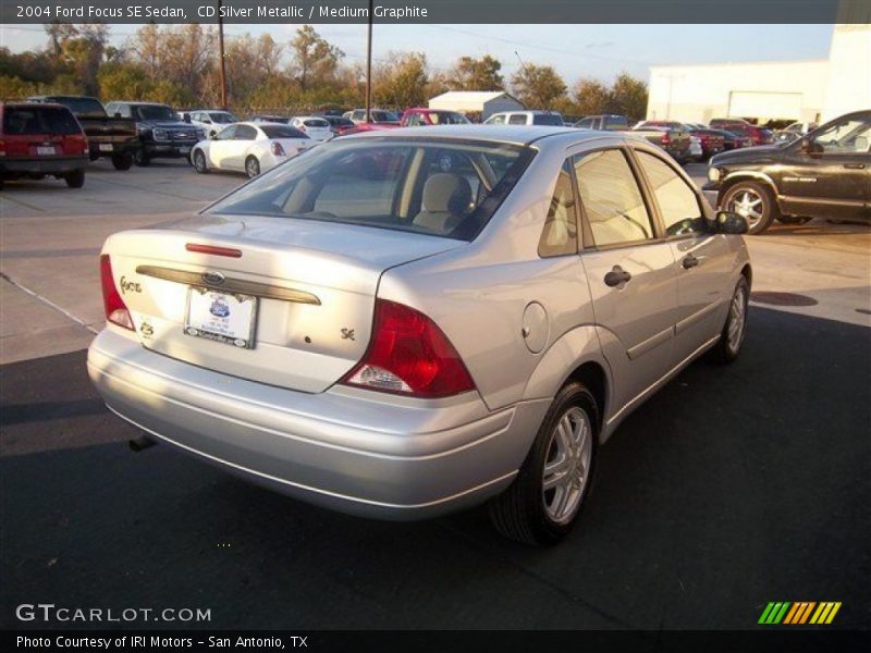 CD Silver Metallic / Medium Graphite 2004 Ford Focus SE Sedan