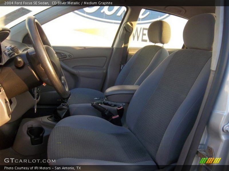 CD Silver Metallic / Medium Graphite 2004 Ford Focus SE Sedan