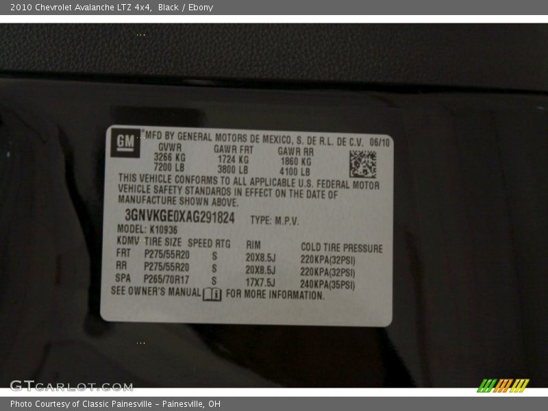 Black / Ebony 2010 Chevrolet Avalanche LTZ 4x4