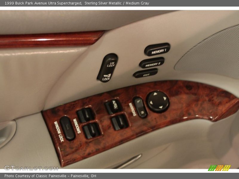 Controls of 1999 Park Avenue Ultra Supercharged