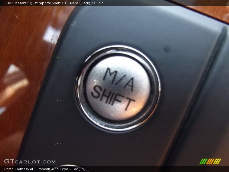 Controls of 2007 Quattroporte Sport GT