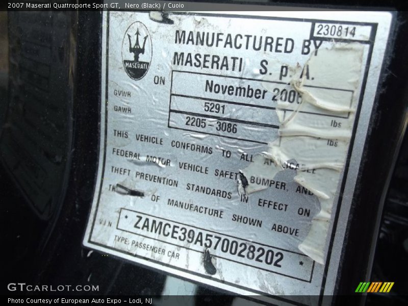 Nero (Black) / Cuoio 2007 Maserati Quattroporte Sport GT