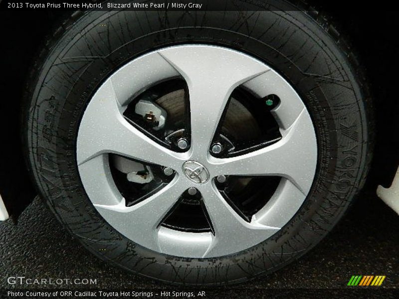 Blizzard White Pearl / Misty Gray 2013 Toyota Prius Three Hybrid