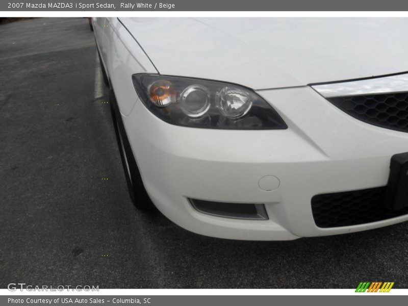 Rally White / Beige 2007 Mazda MAZDA3 i Sport Sedan