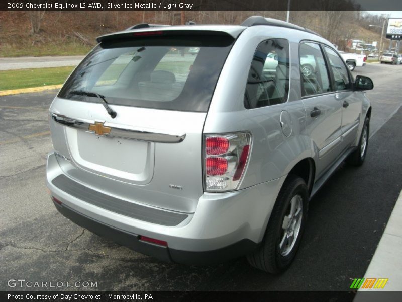 Silver Ice Metallic / Light Gray 2009 Chevrolet Equinox LS AWD
