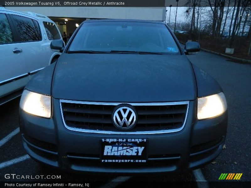 Offroad Grey Metallic / Anthracite 2005 Volkswagen Touareg V6