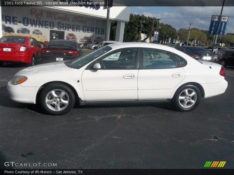 Vibrant White / Medium Parchment 2001 Ford Taurus SES