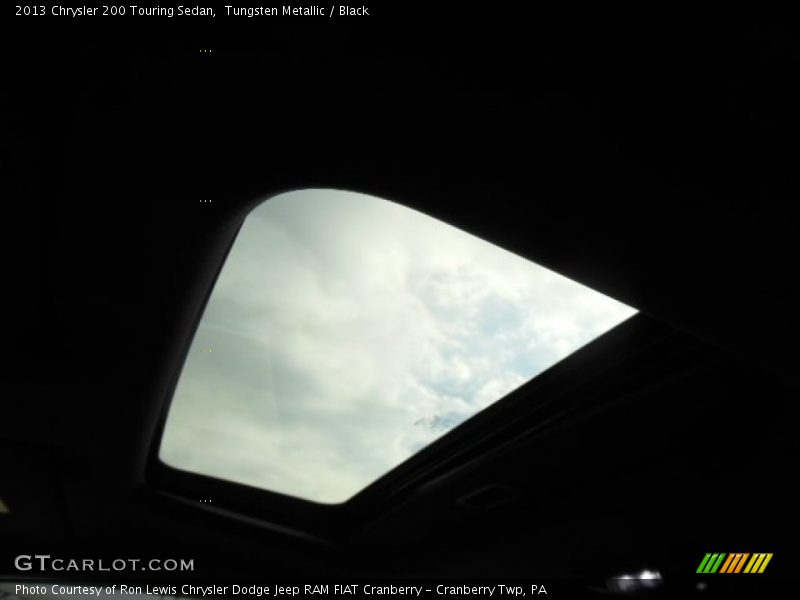 Tungsten Metallic / Black 2013 Chrysler 200 Touring Sedan