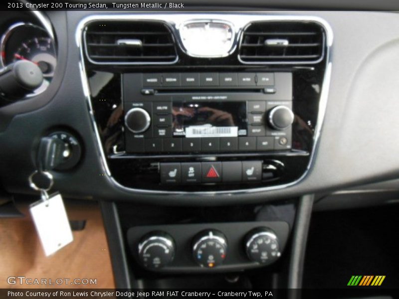 Tungsten Metallic / Black 2013 Chrysler 200 Touring Sedan