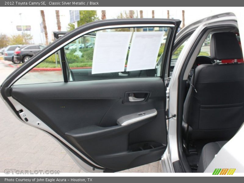 Classic Silver Metallic / Black 2012 Toyota Camry SE