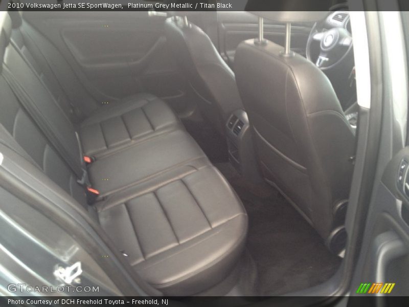 Platinum Grey Metallic / Titan Black 2010 Volkswagen Jetta SE SportWagen