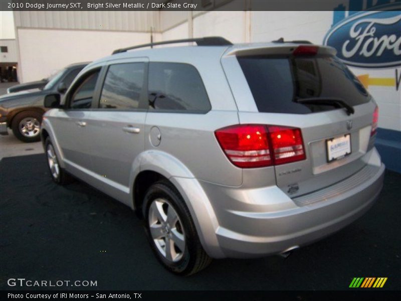 Bright Silver Metallic / Dark Slate Gray 2010 Dodge Journey SXT