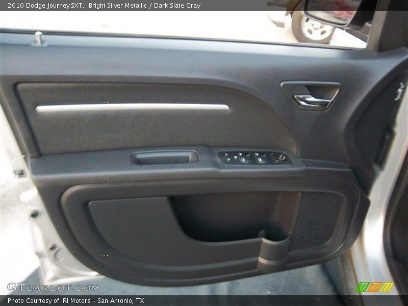 Bright Silver Metallic / Dark Slate Gray 2010 Dodge Journey SXT